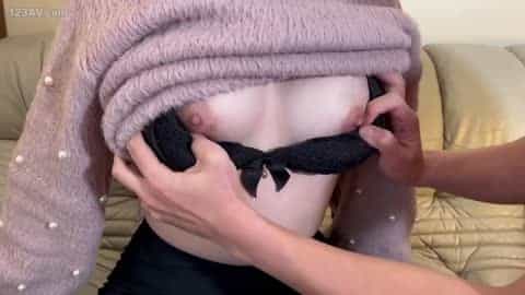 【无码】18岁超美少女欠债☆明明是为了钱，却感觉好爽…☆爱酱